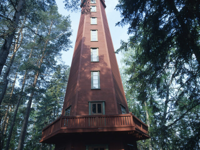 Kaukolanharju lookout tower